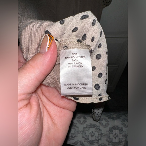 Womens blouse - Picture 4 of 4